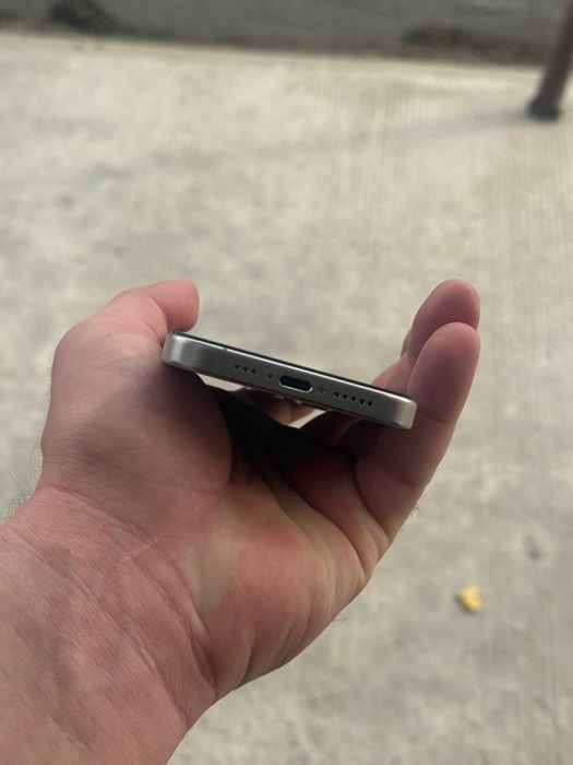 Iphone 15 pro sotiladi