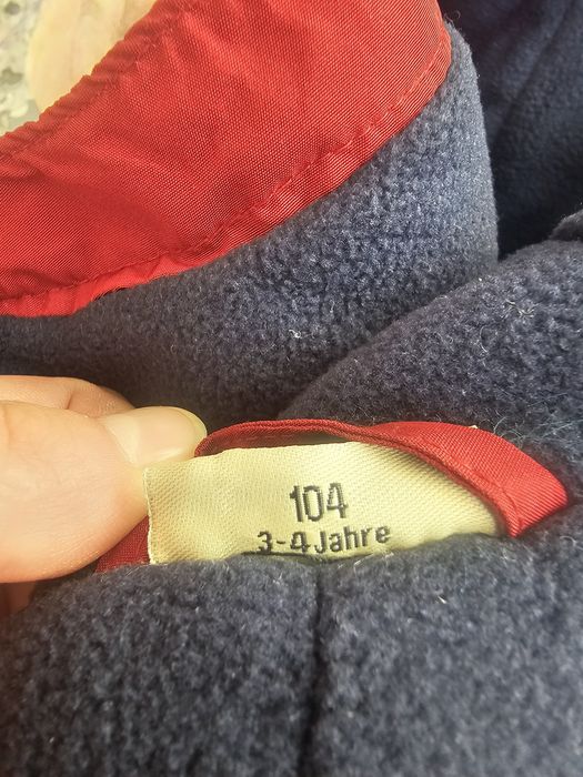 Продавам детски ескимос и ръкавици Kuniboo нови без етикет