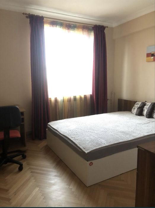 Ofer spre inchiriere apartament 2 camere zona centrala
