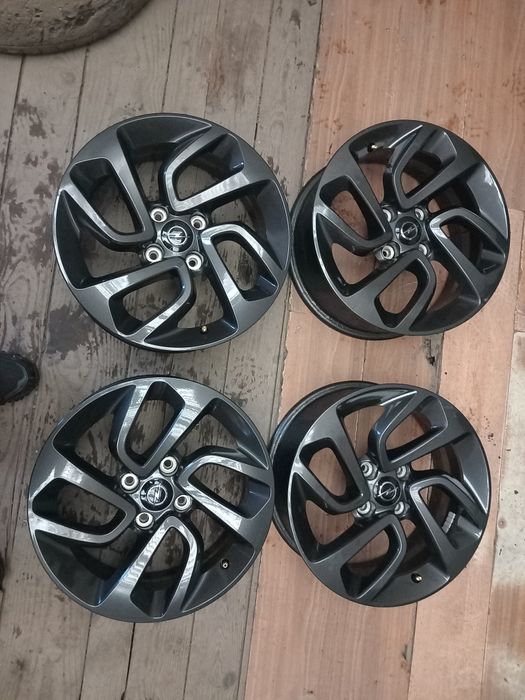 Jante opel corssland x  r16 4x108 is 20