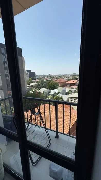 Паркентский 2/5/10 Новостройка 80 м2 с мебелью техникой. Очен дешево