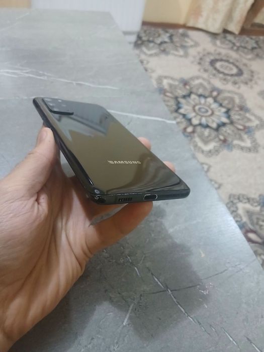 Samsung s20 plus 12/128gb