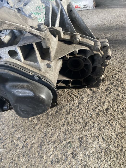 Ford focus c max 2010 година 1.6i 5 скорости Скоростна Кутия