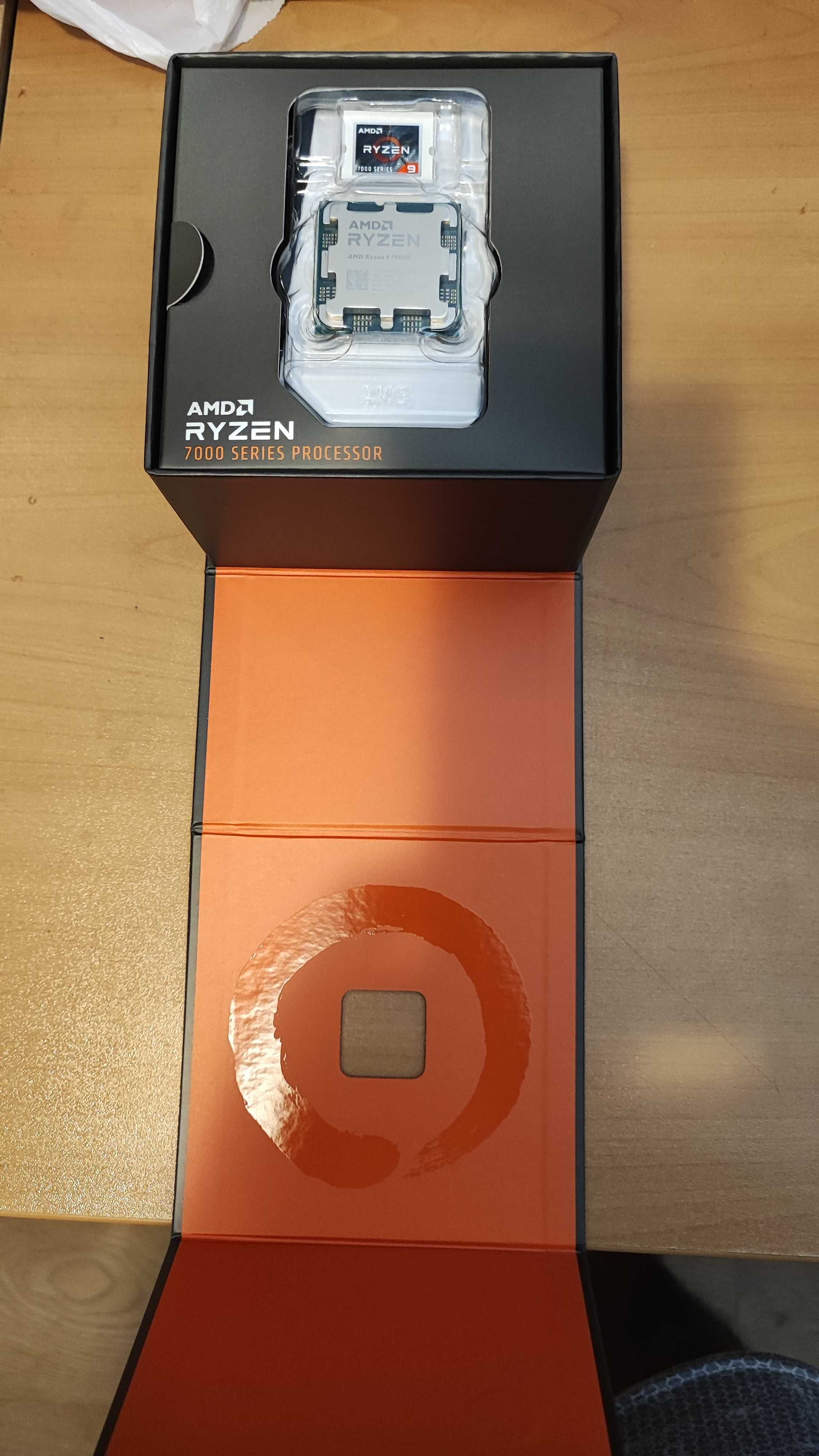 Процесор AMD Ryzen 9 7900X Desktop Processor BOX