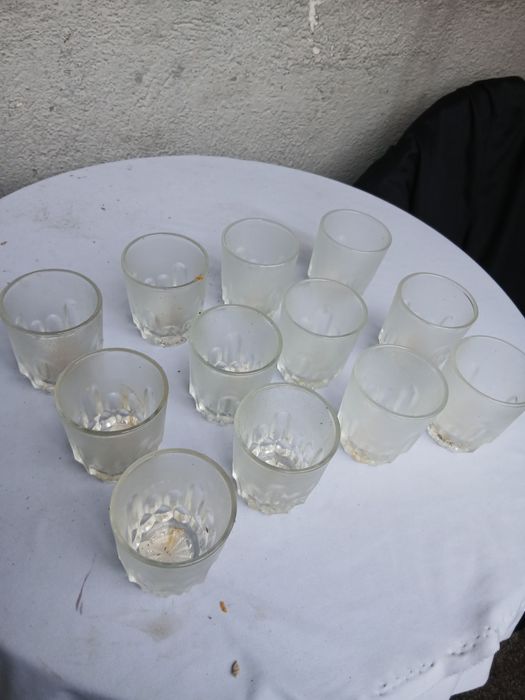 Чаши стъклени 18 броя нови за алкохол