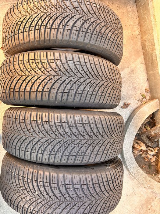 225/55/18 Goodyear