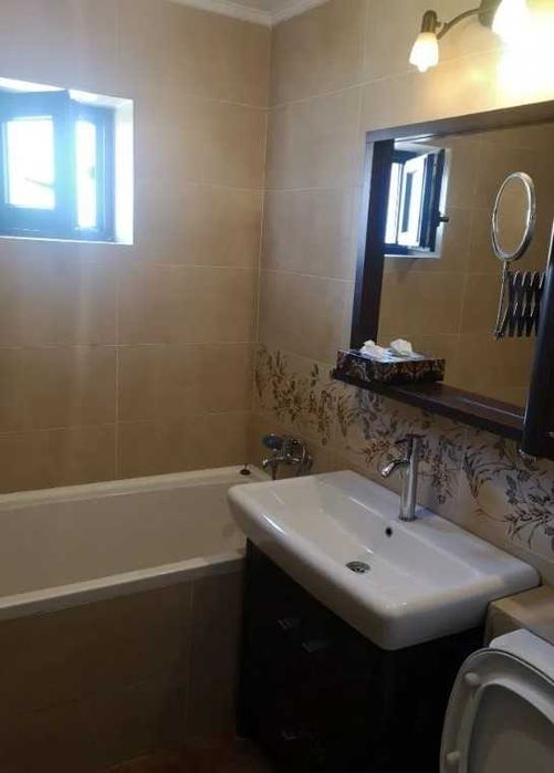 Дава се под наем Тристаен апартамент в Пловдив, Кършияка - 89 кв.м за 321.3 € - Снимка #8