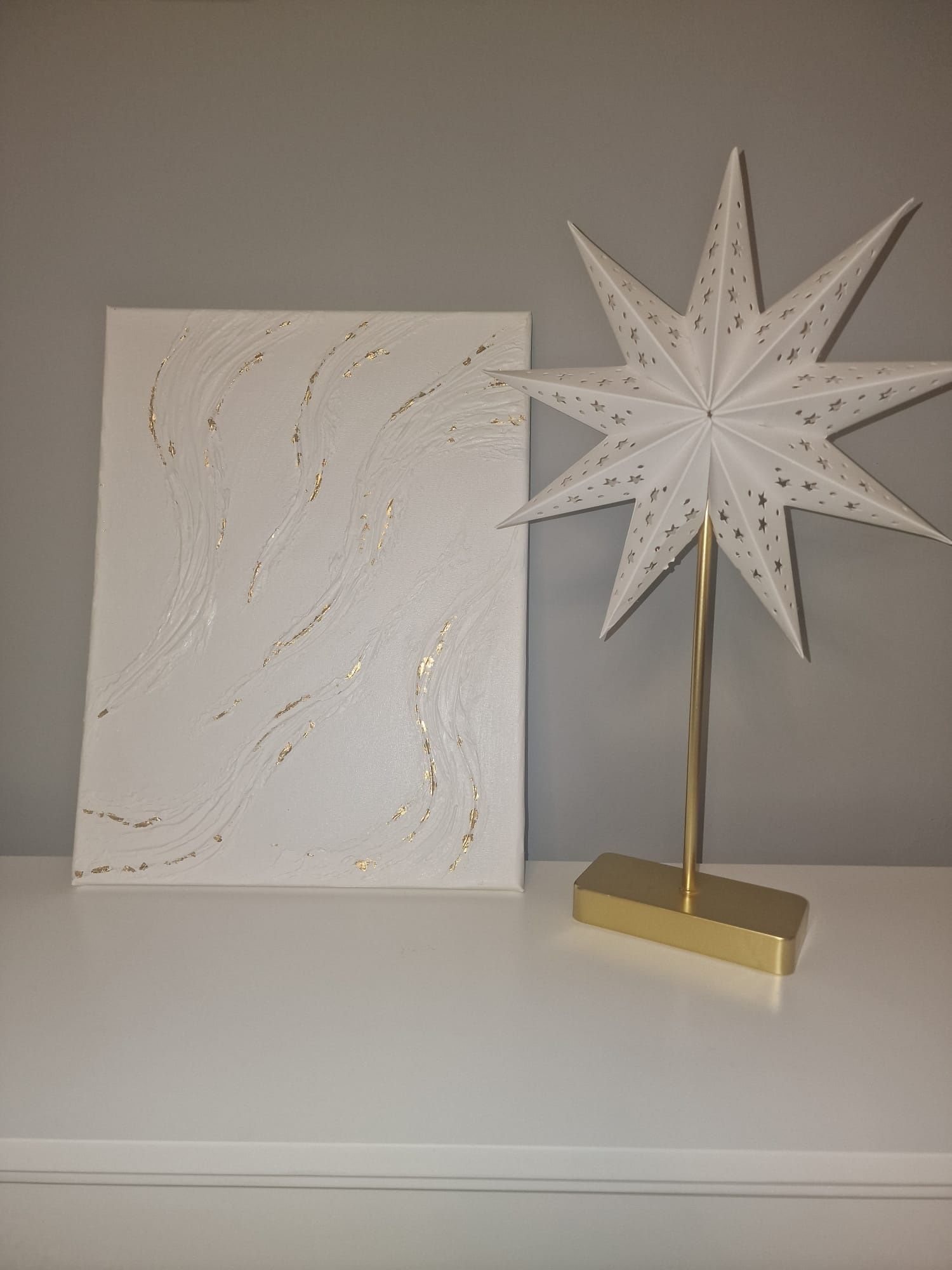 Tablou 3D realizat manual alb/auriu 30x40 cm