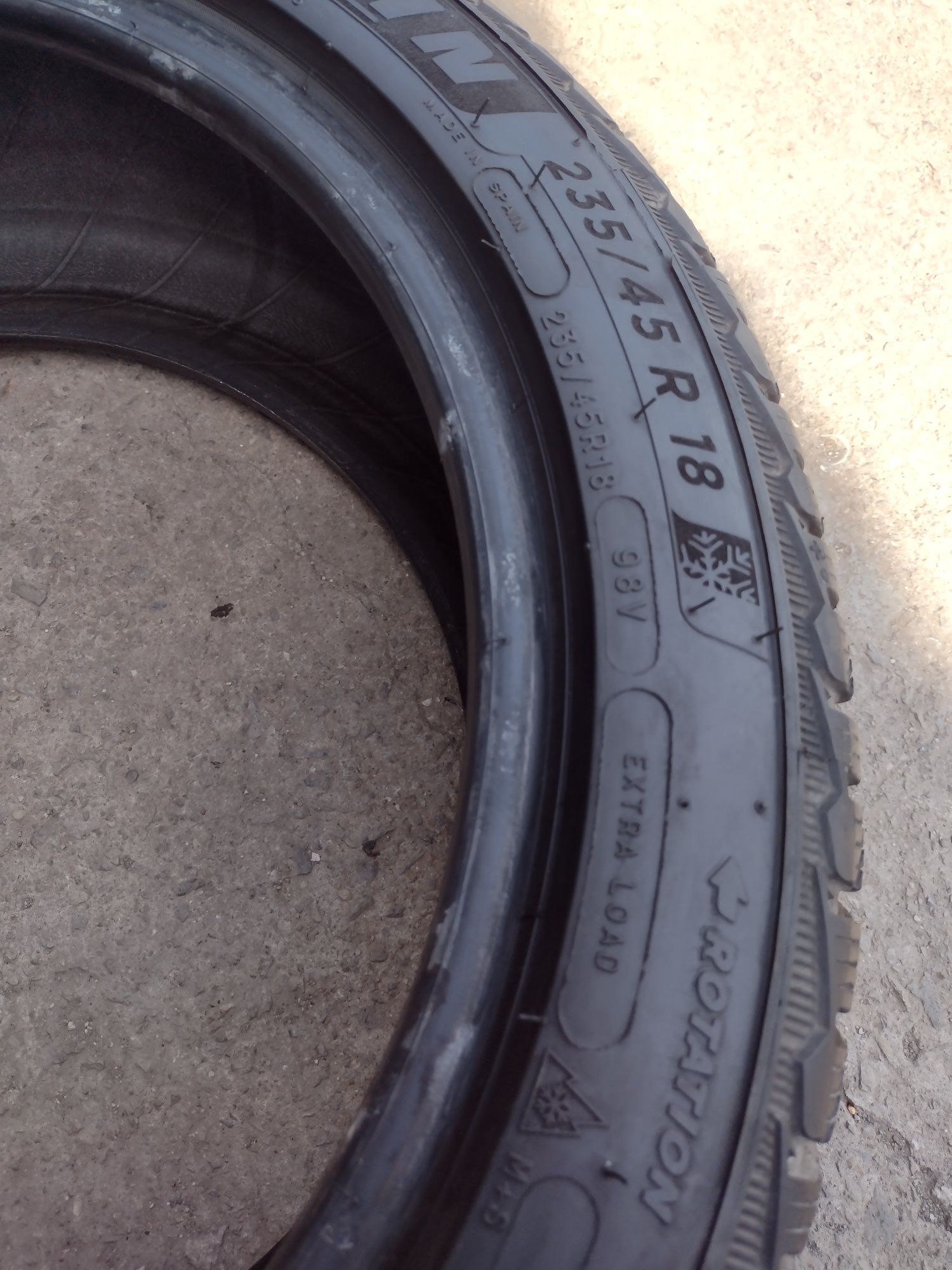 Топ състояние 4бр.235/45/18 Michelin PA5 dot2622