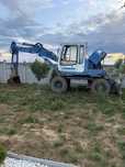 Excavator pe roti liebherr