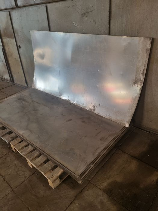 Продам лист нж 12X18H10T НОВЫЙ 1000×2000×0.5