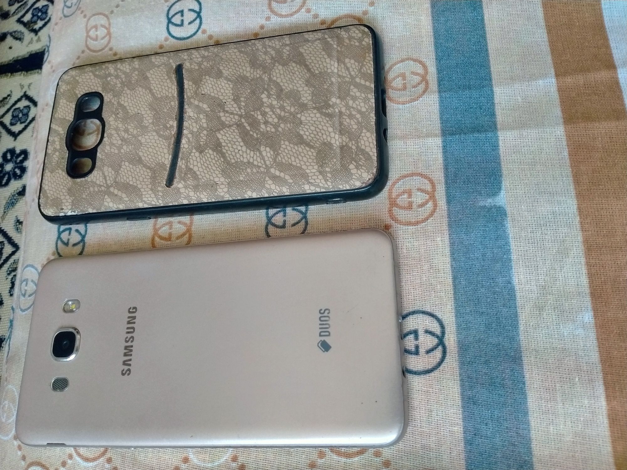 Samsung J7 16 гб срочно сатылады