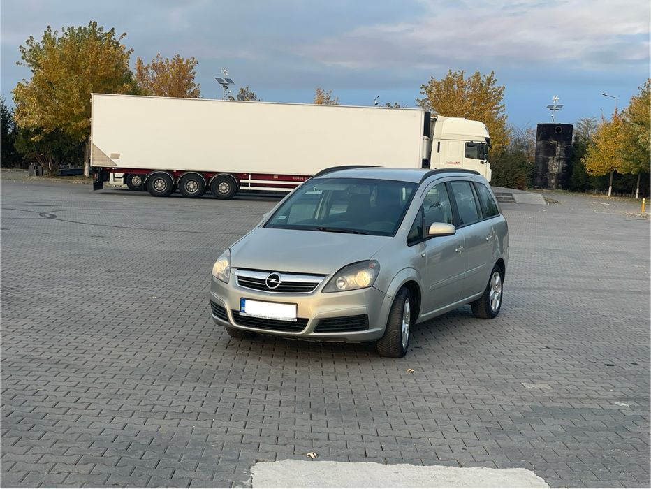 Opel zafira 1,9 d  7 locuri