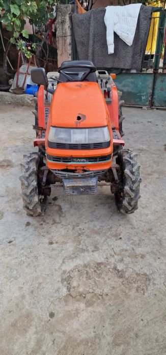 Vand Kubota B52 în stare perfecta de functionare