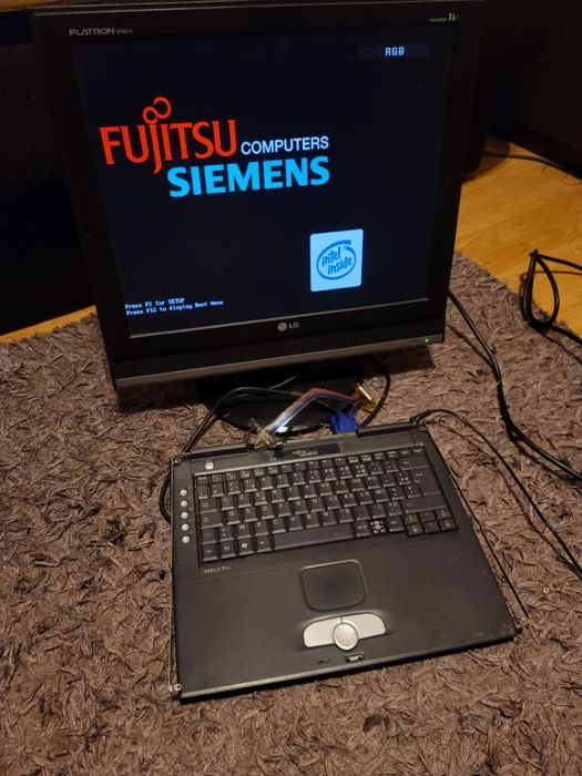 Fujitsu AMILO PRO V2000D ( Placa de baza )