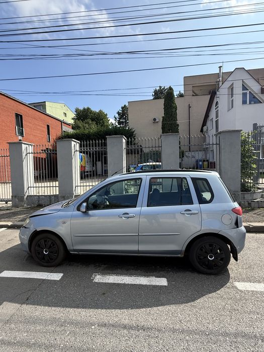 Mazda 2 2004 Avariat