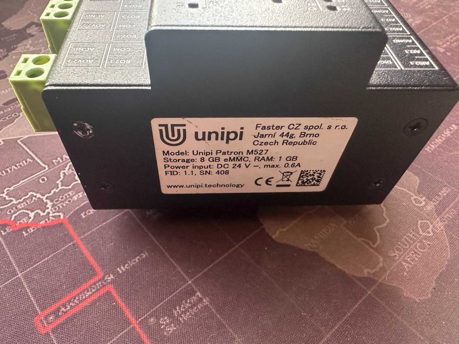 Vând PLC Patron M527