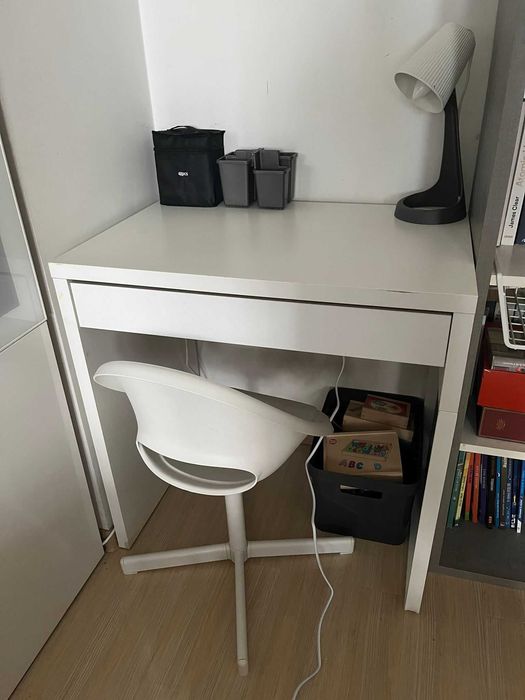 Birou + scaun pentru copil, IKEA