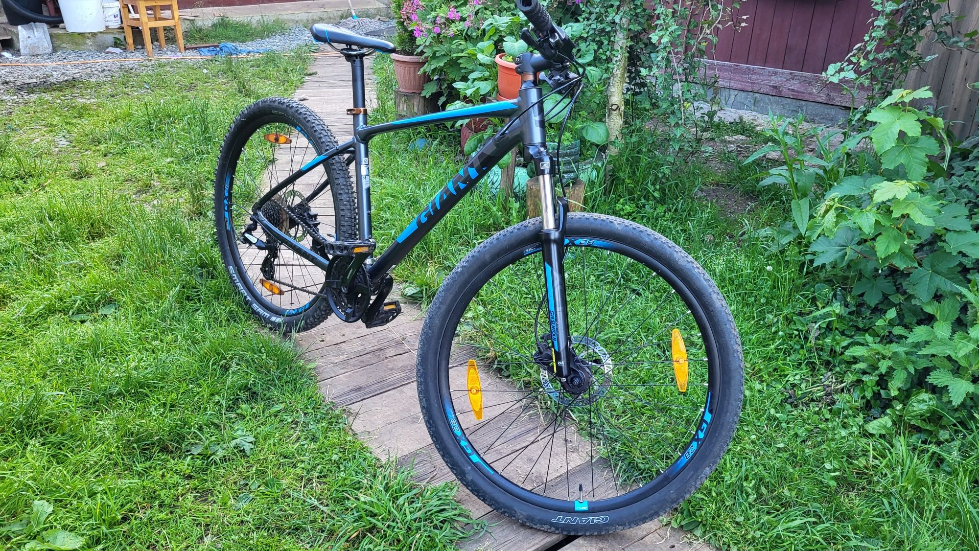 Vând bicicletă Giant