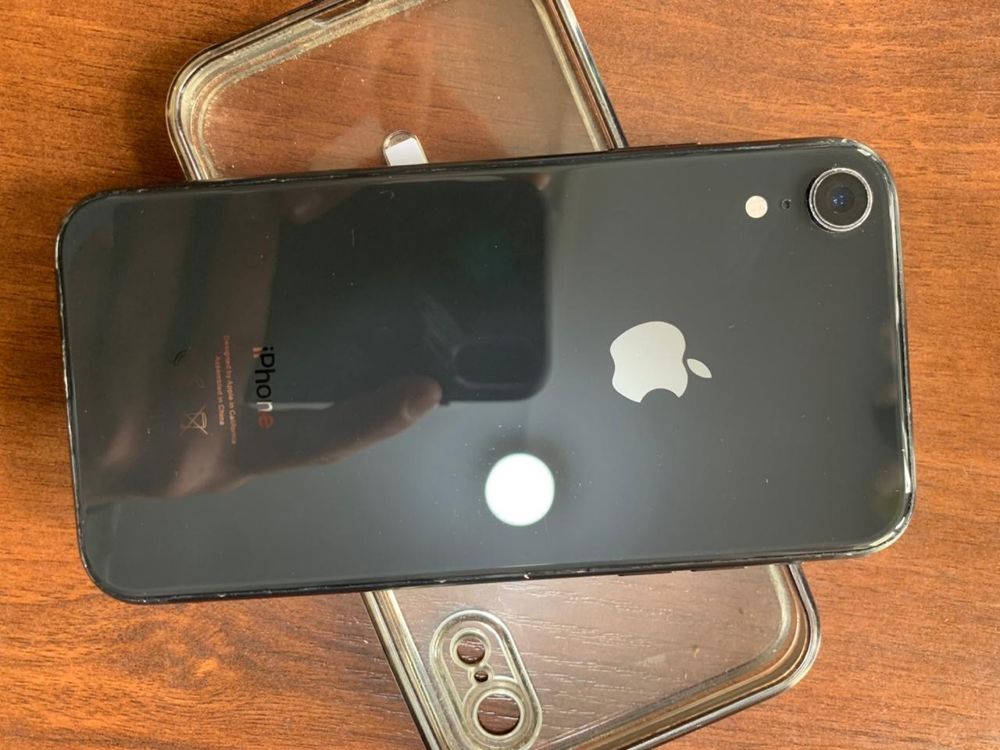 Iphone XR черный