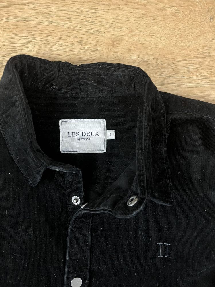 Carhartt,Levis,Les Deux мъжки ризи S-M