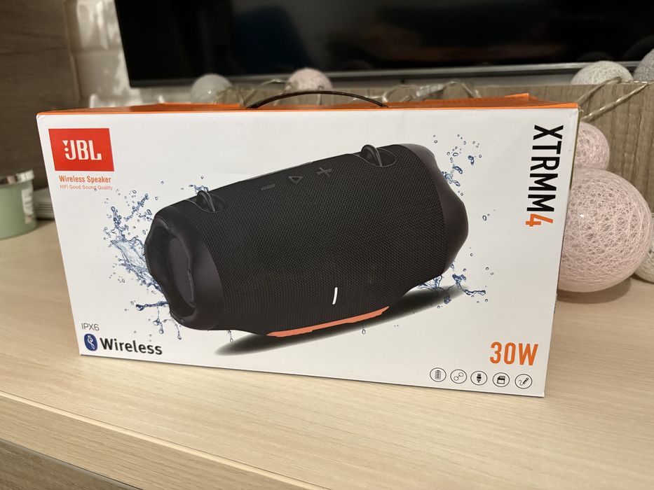 Boxa portabila bluetooth