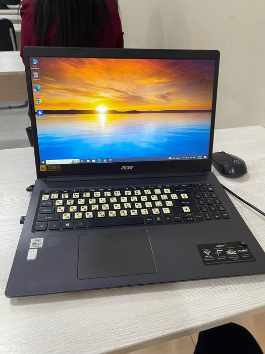 Acer aspire 3 core i 7