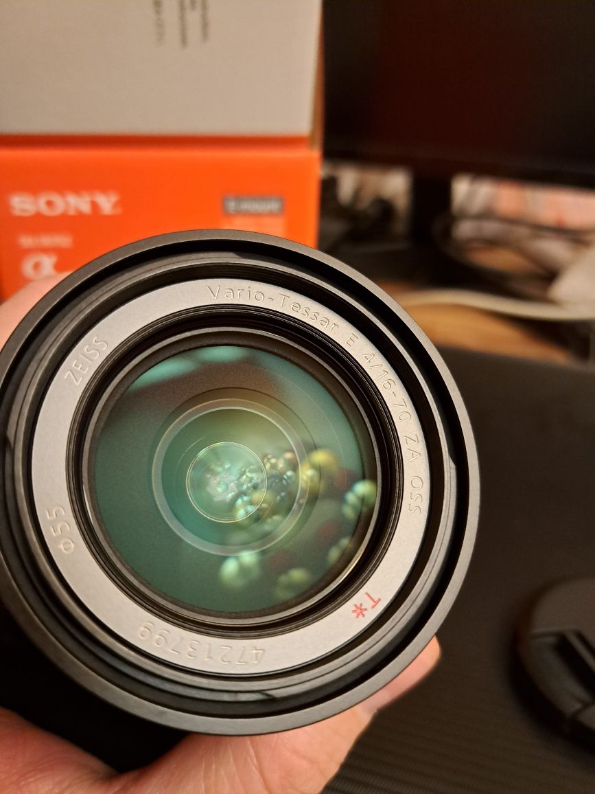 Новый Sony SEL 16-70 f4 Zeiss OSS