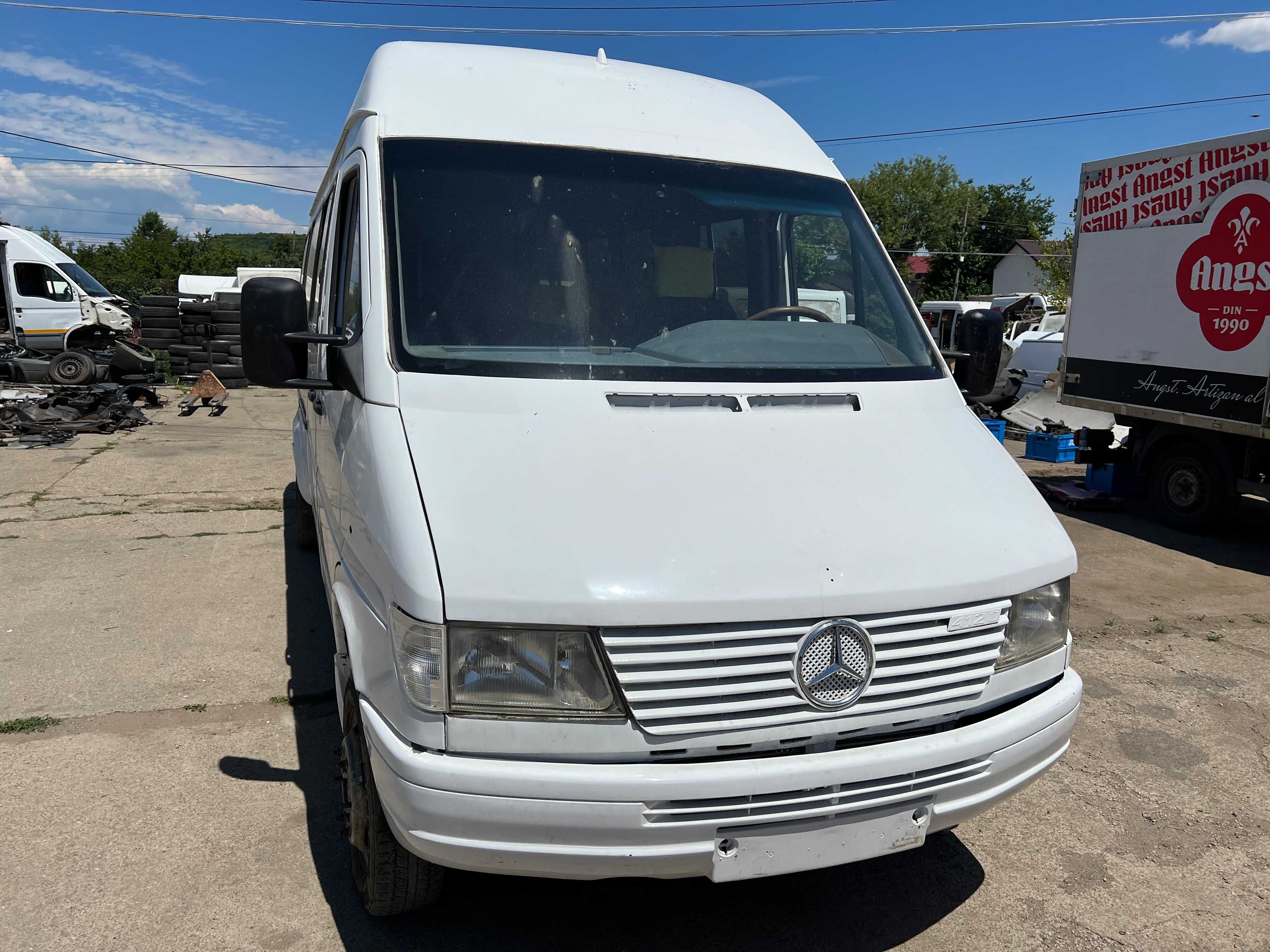 DEZMEMBREZ Mercedes SPRINTER 410 412 2.9 TD punte dubla 1999