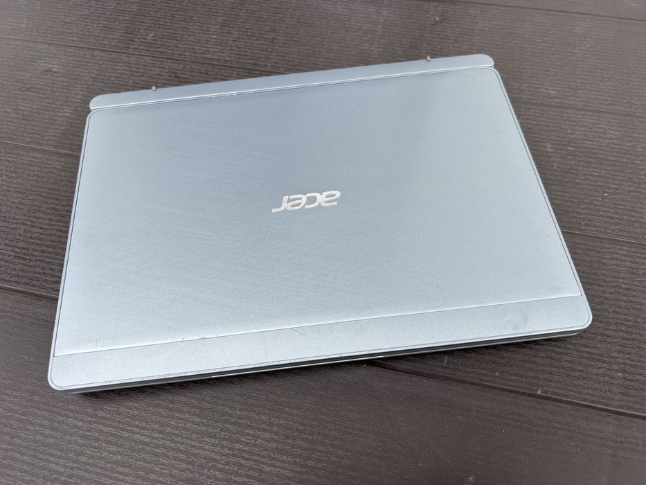 Acer aspire switch 10 inch tableta laptop