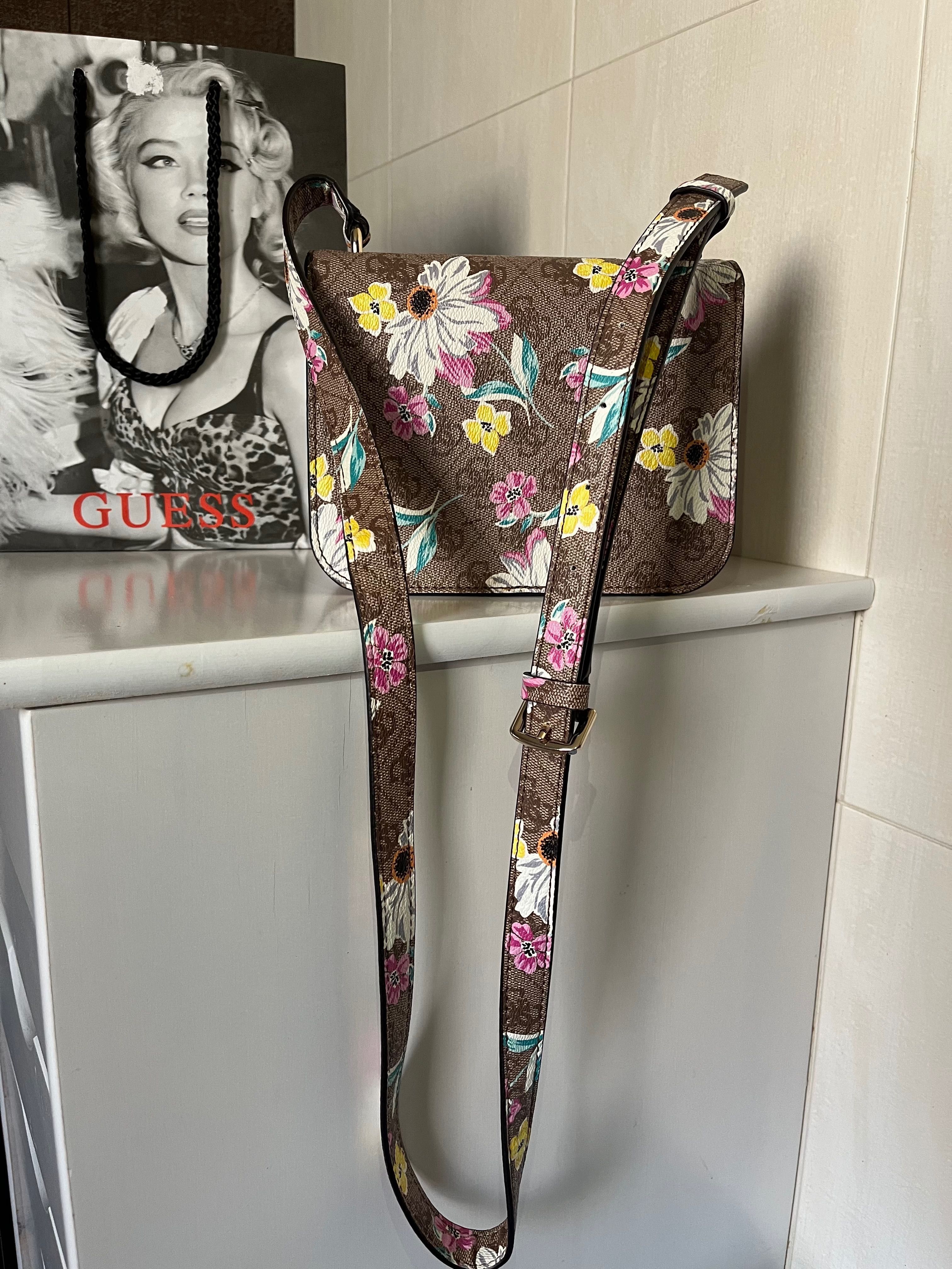 Оригинална Guess чанта