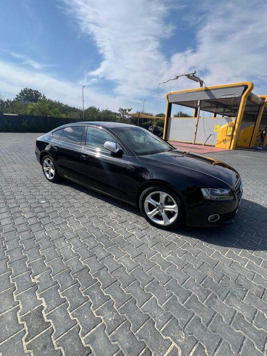 Vand Audi A5 2011