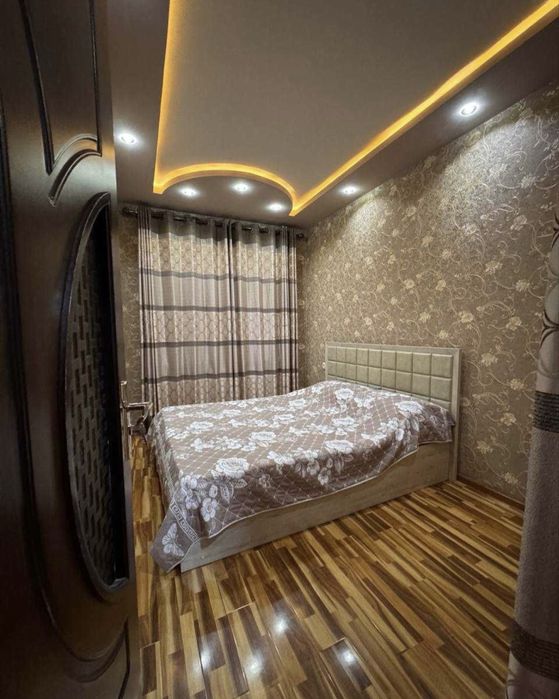 Код 809  Продается 2/2/4 ком квартира куйлюк массив 4