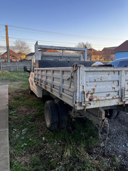Ford tranzit- vanzare pentru dezmembrare