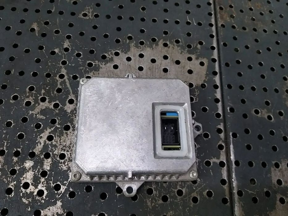 Modul far xenon mercedes a class w169 130732908801 10eeg050101