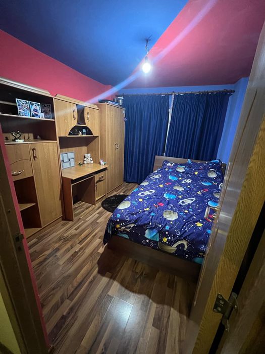 apartament 4 camere decomandat