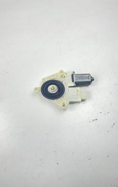 Motoras macara geam fata dreapta 5JA959802H Skoda Rapid a 3-a generat