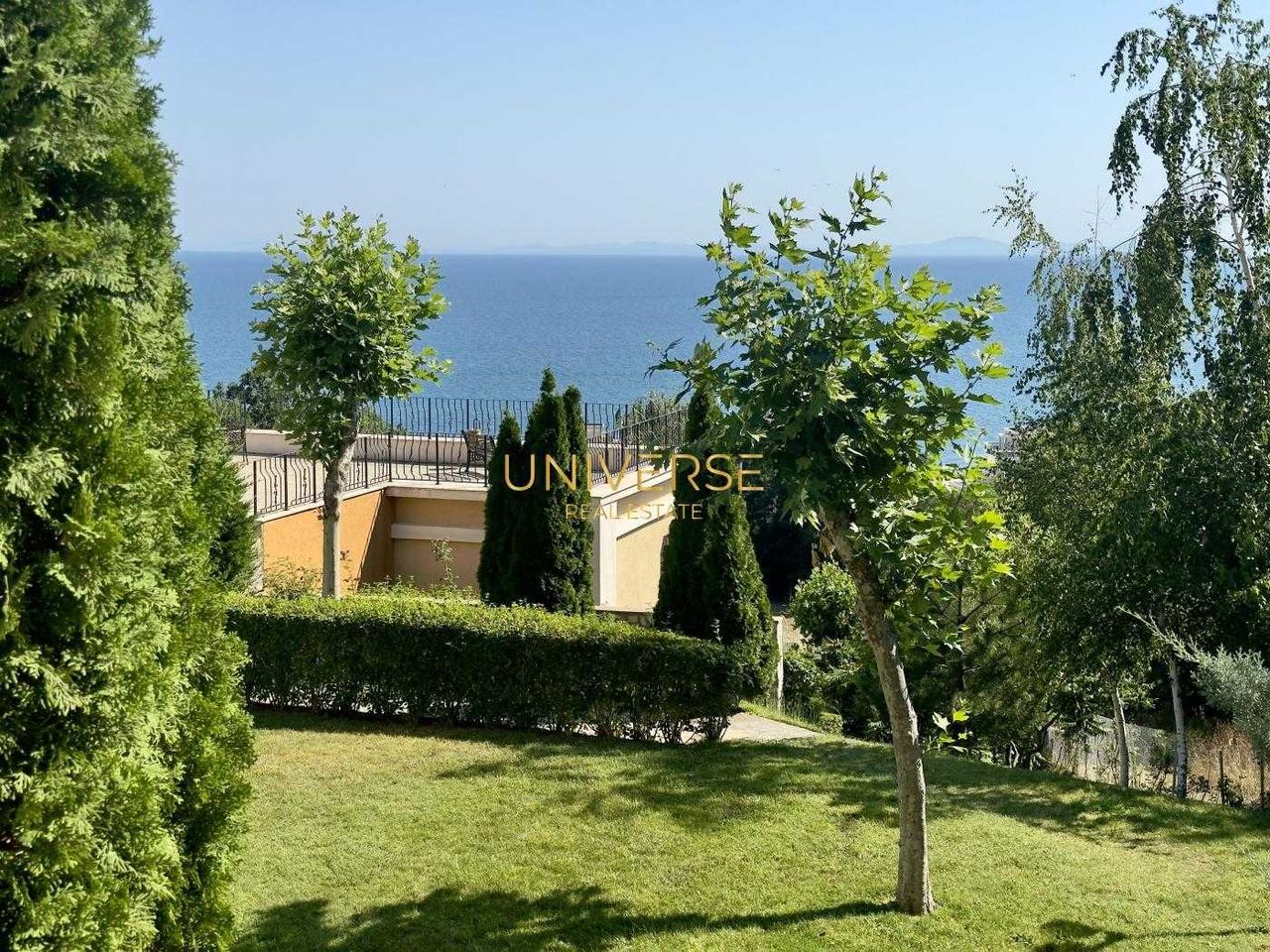 Продава се Двустаен апартамент в Свети Влас - 60 кв.м за 1550 €/кв.м - Снимка #16