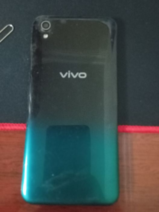 Продается Vivo 2015