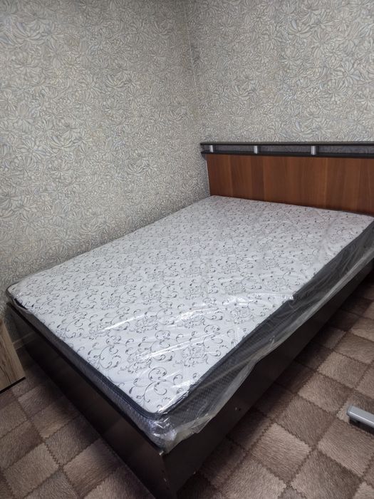 Продается двухспальная кровать