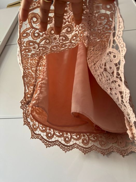 Rochiță superbă din dantelă Massimo Dutti