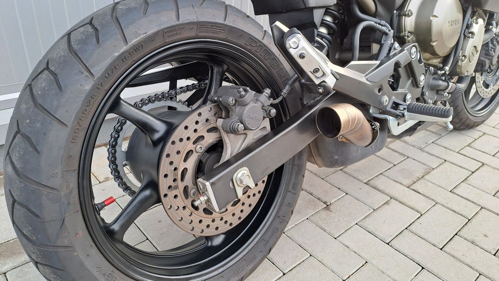 Yamaha Xj6 an 2009 leo vince