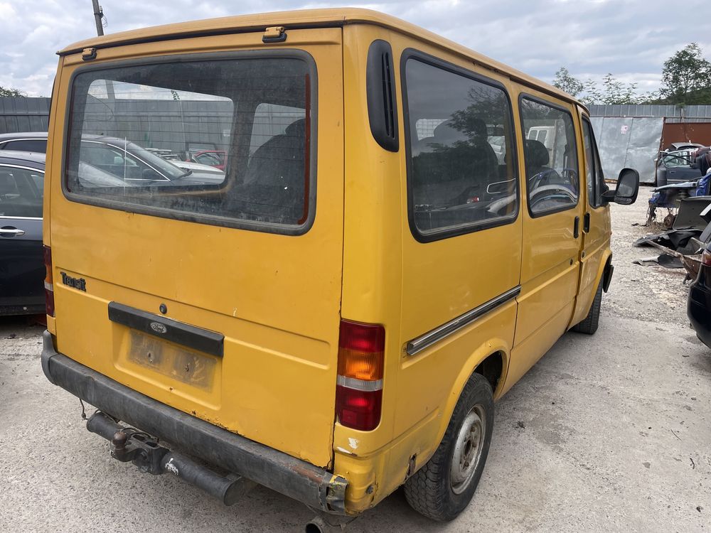 Ford Transit 2.5d 1995г На Части