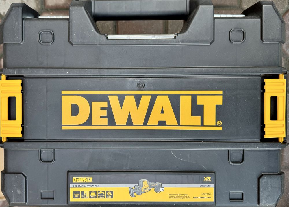 Кейс Dewalt чехол чемодан для сабельной пилы DC369 новый