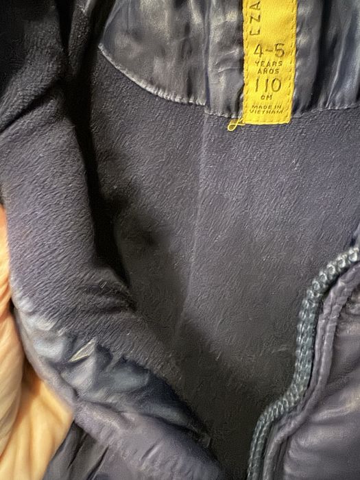 Vand geaca de iarna Zara 4-5 ani