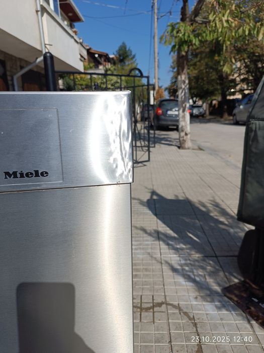 Съдомиялна miele инокс