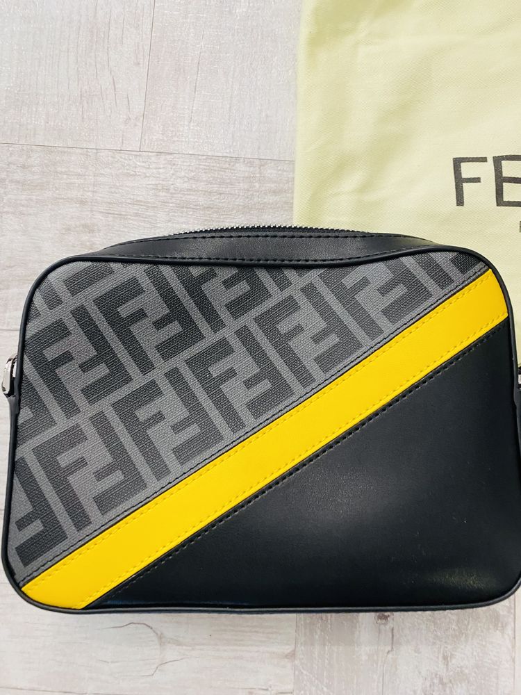 Geanta FENDI originala