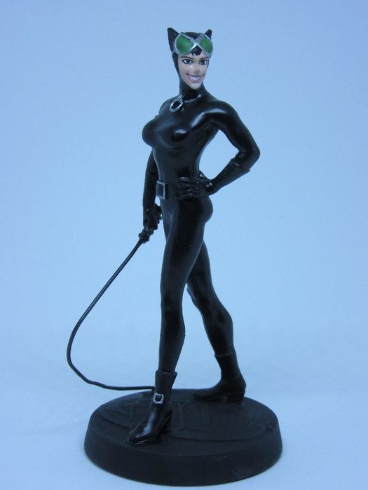 Figurina Catwoman DC Comics