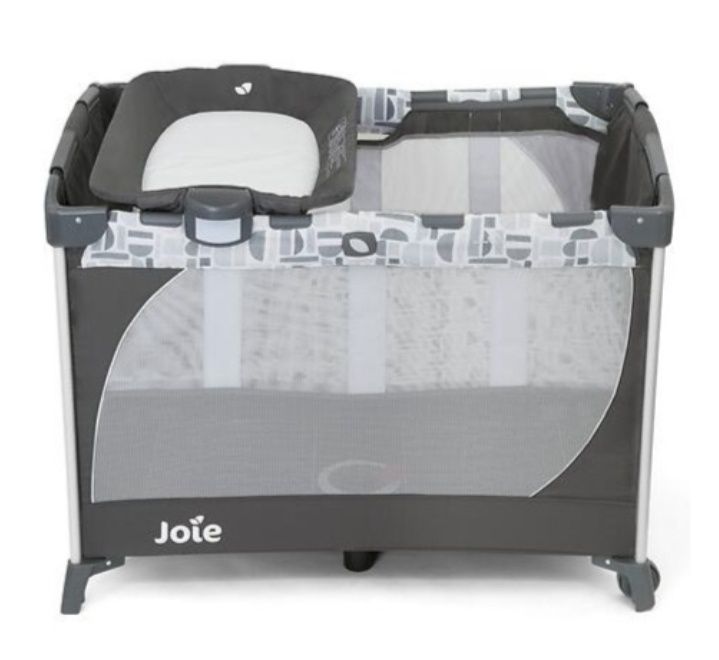 Продается детскую кровать Joie