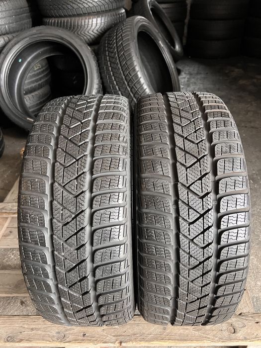 2 anvelope iarna ca NOI 205/40/17 , Pirelli , 7.5 mm